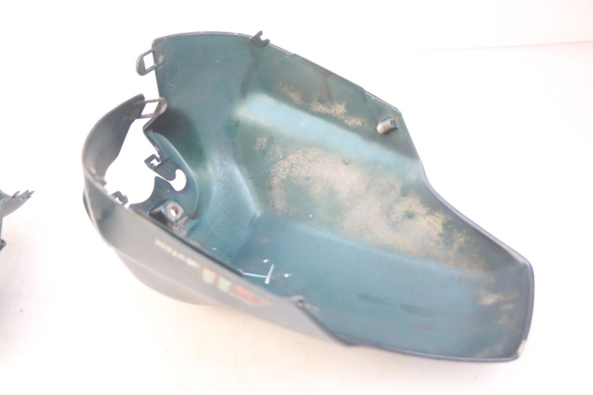 photo de VORDERRADKOTFLüGEL PEUGEOT SV 125 (1991 - 1994) - Hochauflösende Nahaufnahme