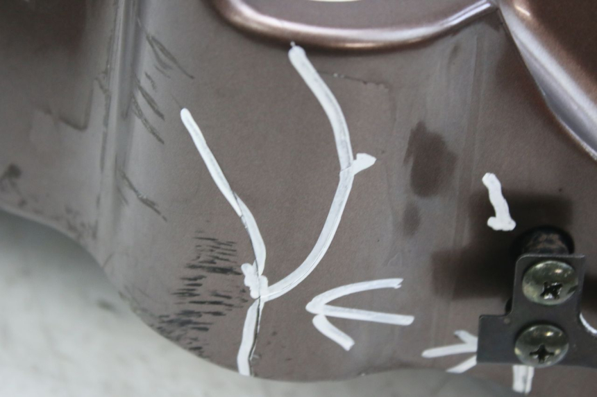 photo de VORDERRADKOTFLüGEL PEUGEOT TWEET 4T 50 (2010 - 2014) - Kennzeichnungen und Originalreferenzen