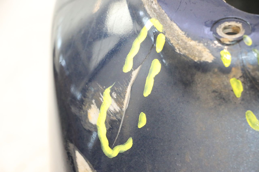 photo de KOTFLÜGEL VORNE PIAGGIO VESPA LX 2T 50 (2005 - 2013) - Oberflächenzustand und Material