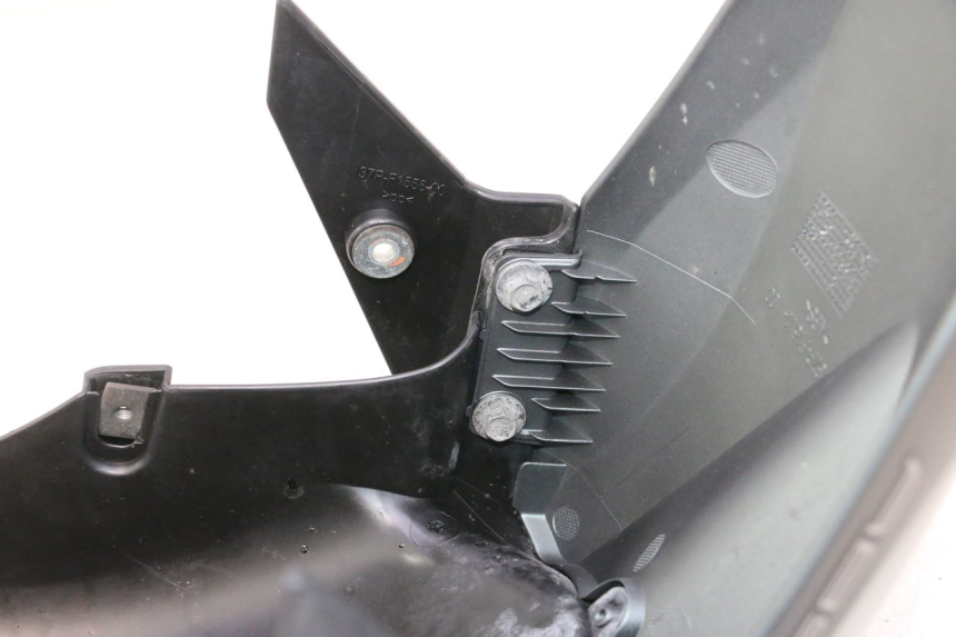 photo de VORDERRADKOTFLüGEL YAMAHA X-MAX XMAX 125 (2010 - 2013) - Kennzeichnungen und Originalreferenzen