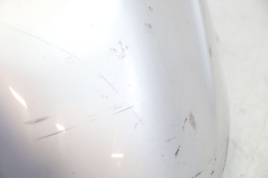 photo de KOTFLÜGEL VORNE YAMAHA YP MAJESTY 125 (2002 - 2006) - Details der Befestigungspunkte