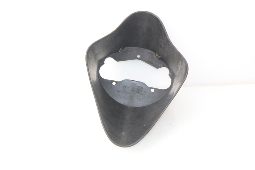 photo de VORDERRADKOTFLüGEL PIAGGIO ZIP 2T 50 (2009 - 2019) - Detailansicht des Bauteils