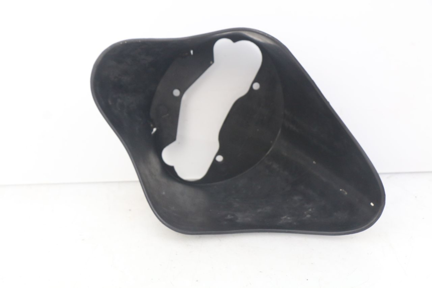 photo de KOTFLÜGEL VORNE PIAGGIO ZIP 4T 50 (2006 - 2017) - Zoom auf Gebrauchszustand