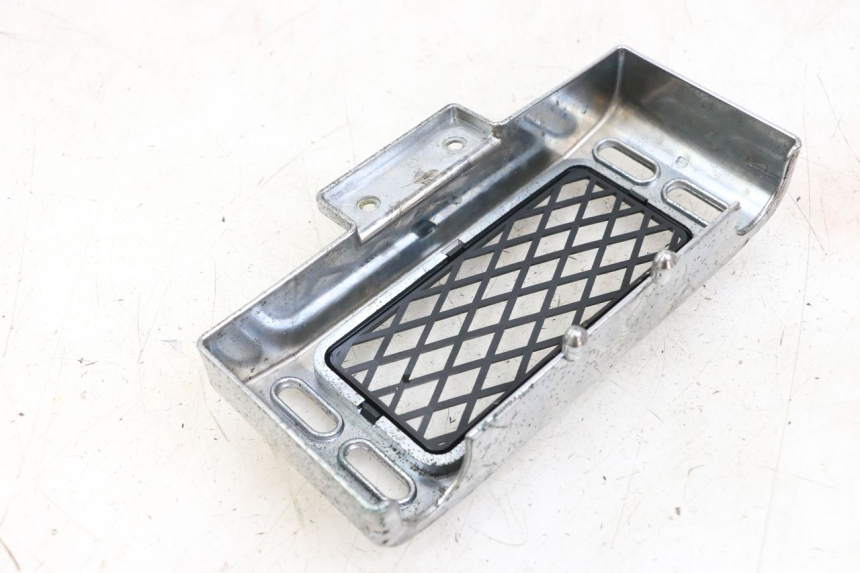 photo de Kühlergrill HYOSUNG GV AQUILA 125 (2000 - 2009) - Detailansicht des Bauteils