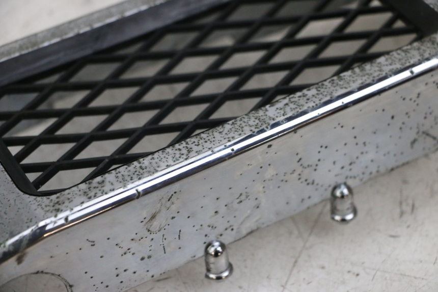 photo de Kühlergrill HYOSUNG GV AQUILA 125 (2000 - 2009) - Technische Nahaufnahme