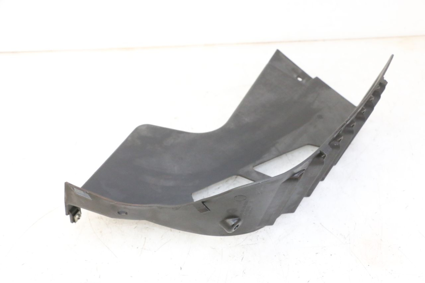 photo de RECHT KUHLER VERKLEIDUNG QUADRO 4 4D 350 (2015 - 2018) - Technische Nahaufnahme