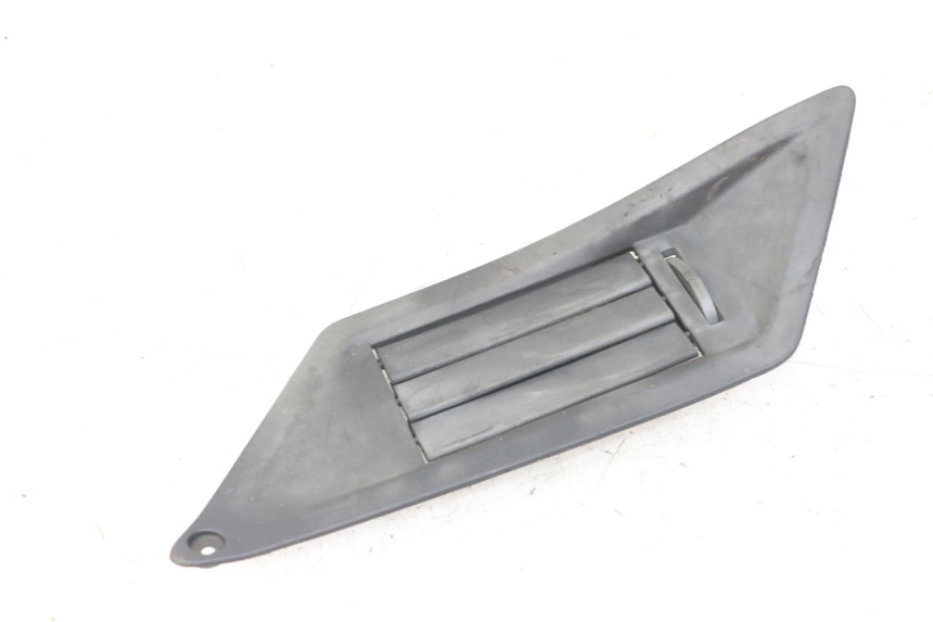 photo de RECHT KUHLER VERKLEIDUNG GILERA NEXUS 125 (2009 - 2013) - Oberflächenzustand und Material