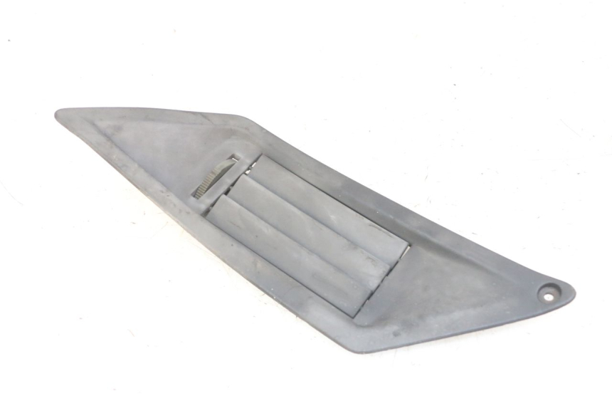 photo de RECHT KUHLER VERKLEIDUNG GILERA NEXUS 125 (2009 - 2013) - Geprüftes Gebrauchtteil