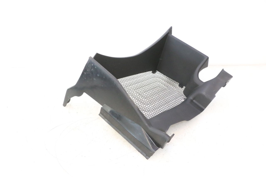 photo de RECHT KUHLER VERKLEIDUNG CAN-AM SPYDER RS 1000 (2008 - 2012) - Details der Befestigungspunkte