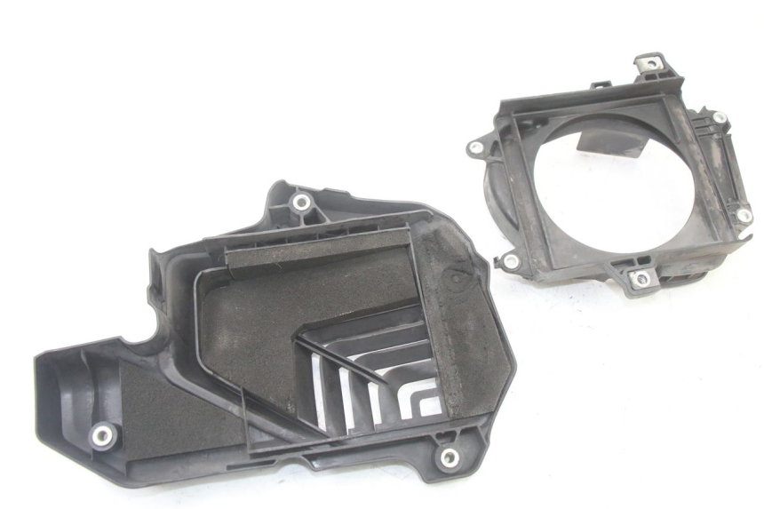 photo de KÃœHLER VERKLEIDUNG HONDA FORZA 125 (2021 - 2025) - Detailansicht des Bauteils