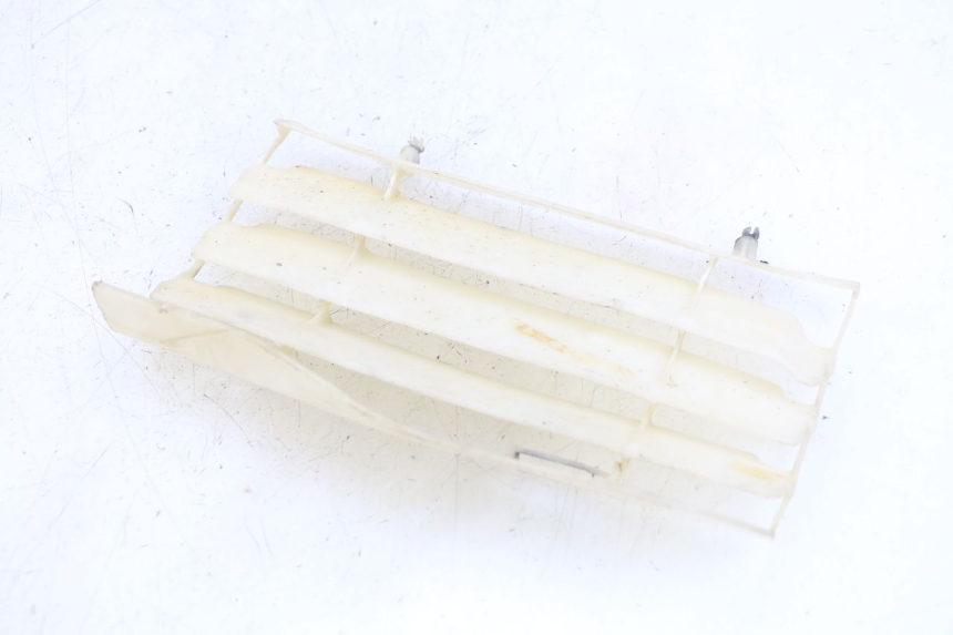 photo de LINKE KÜHLERGRILL HONDA CRF CR-F 450 (2009 - 2012) - Zoom auf Gebrauchszustand