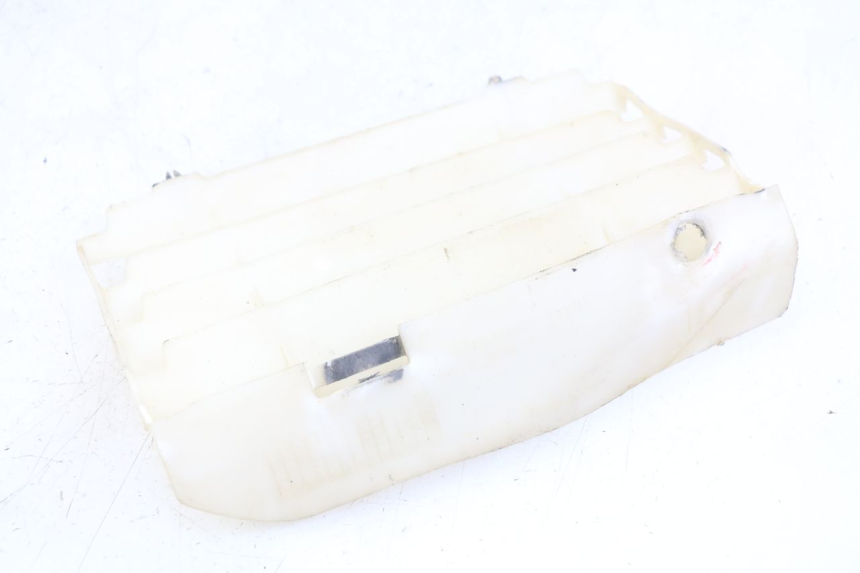 photo de LINKE KÜHLERGRILL HONDA CRF CR-F 450 (2009 - 2012) - Technische Nahaufnahme