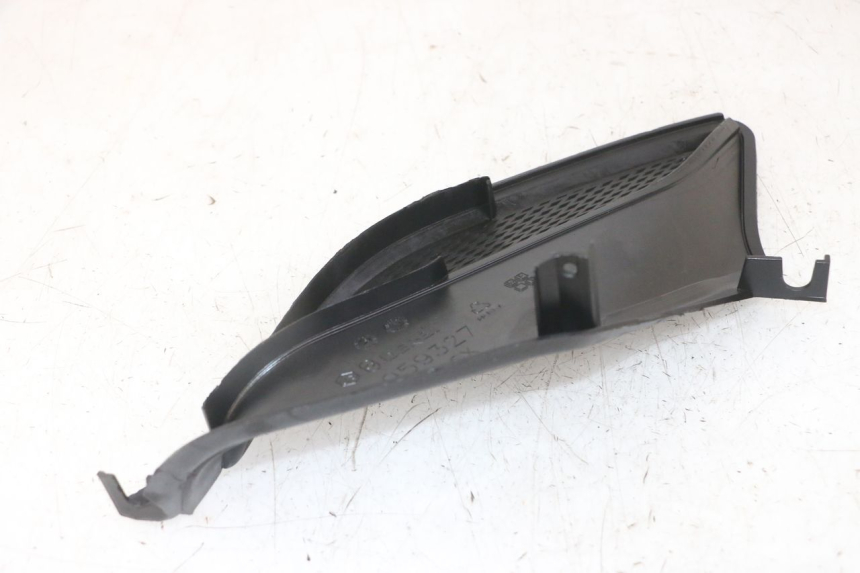 photo de LINKS KUÂœHLER VERKLEIDUNG PIAGGIO NRG POWER PUREJET 50 (2018 - 2021) - Zoom auf Gebrauchszustand