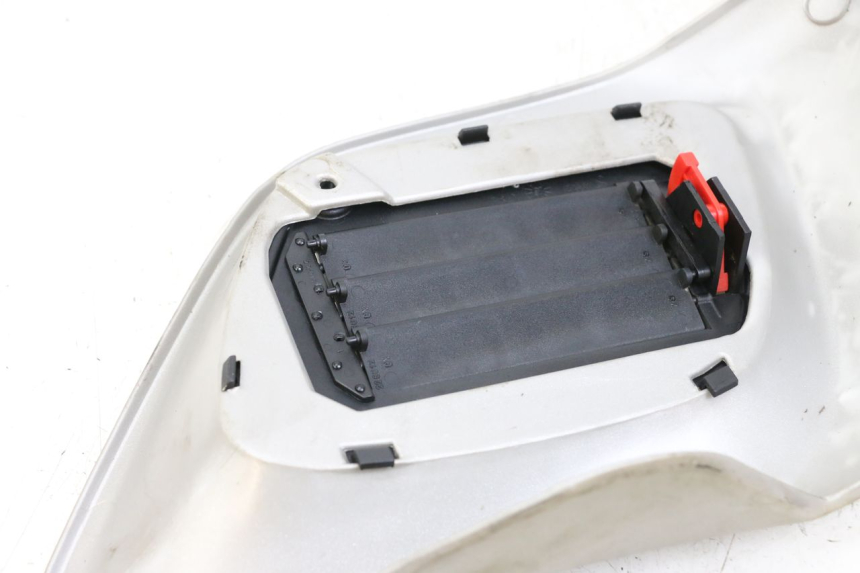 photo de LINKS KUÂœHLER VERKLEIDUNG GILERA RUNNER LC 50 (1997 - 1998) - Alternative Perspektive