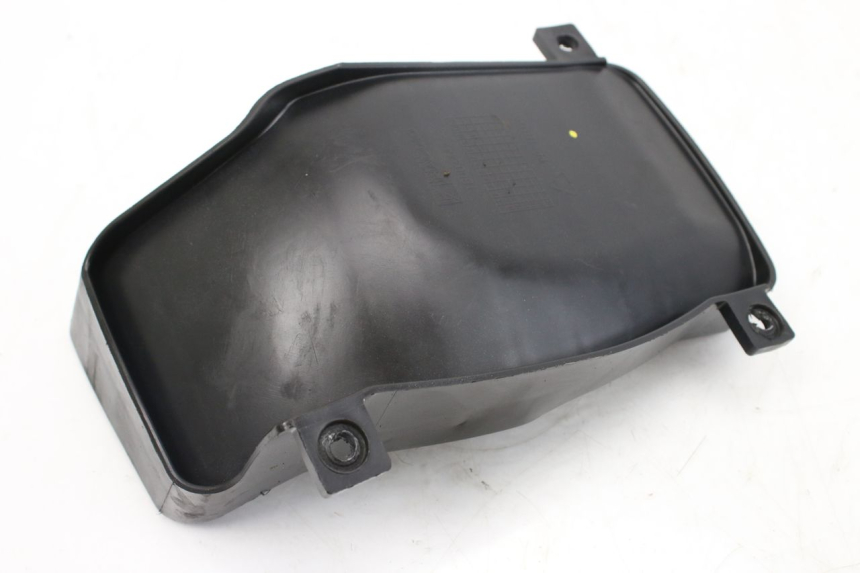 photo de LINKE KÜHLERGRILL PIAGGIO VESPA GTS IGET ABS 125 (2017 - 2023) - Technische Nahaufnahme