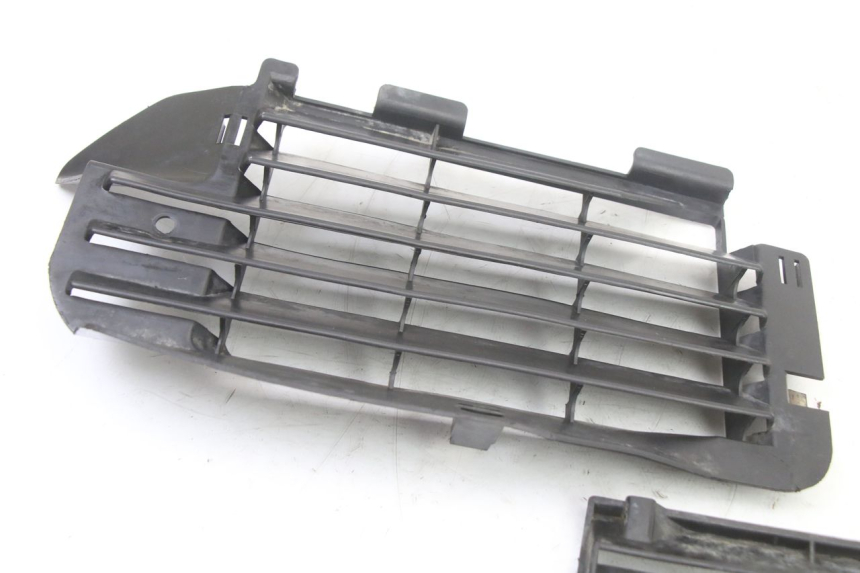 photo de KÃœHLER VERKLEIDUNG HONDA MTX TC02 125 (1987 - 1989) - Detailansicht des Bauteils