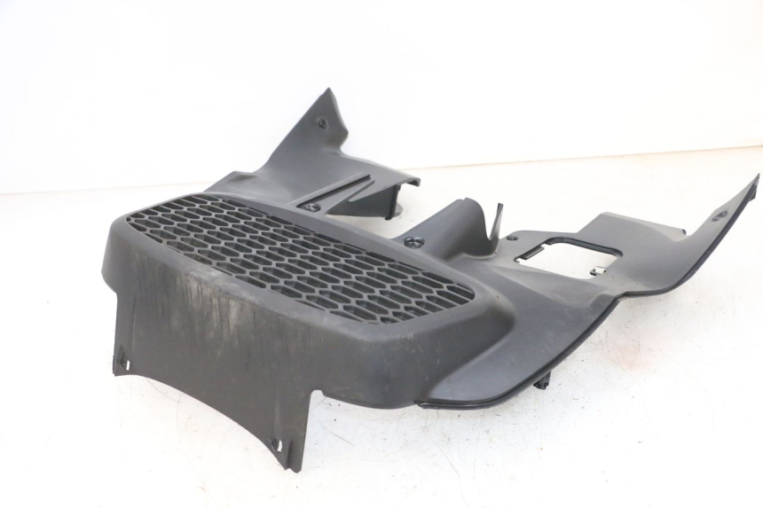 photo de KÃœHLER VERKLEIDUNG PIAGGIO MP3 HPE 300 (2019 - 2026) - Geprüftes Gebrauchtteil