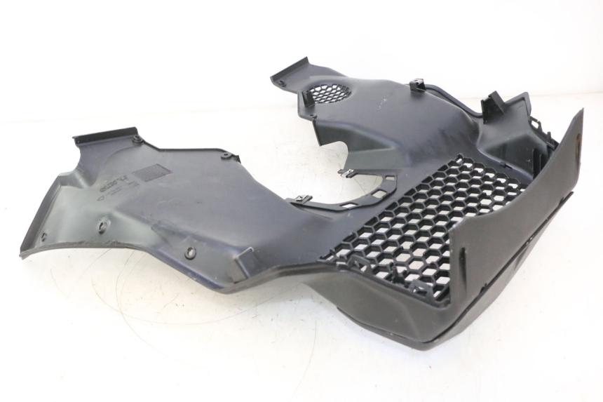 photo de KÃœHLER VERKLEIDUNG PIAGGIO MP3 HPE 530 (2022 - 2026) - Zoom auf Gebrauchszustand