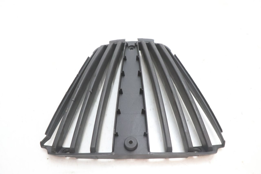 photo de KÃœHLER VERKLEIDUNG PIAGGIO MP3 LT 300 (2010 - 2016) - Detailansicht des Bauteils