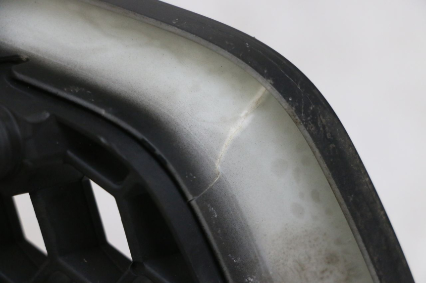 photo de KÃœHLER VERKLEIDUNG PIAGGIO MP3 500 (2016 - 2018) - Detailansicht des Bauteils