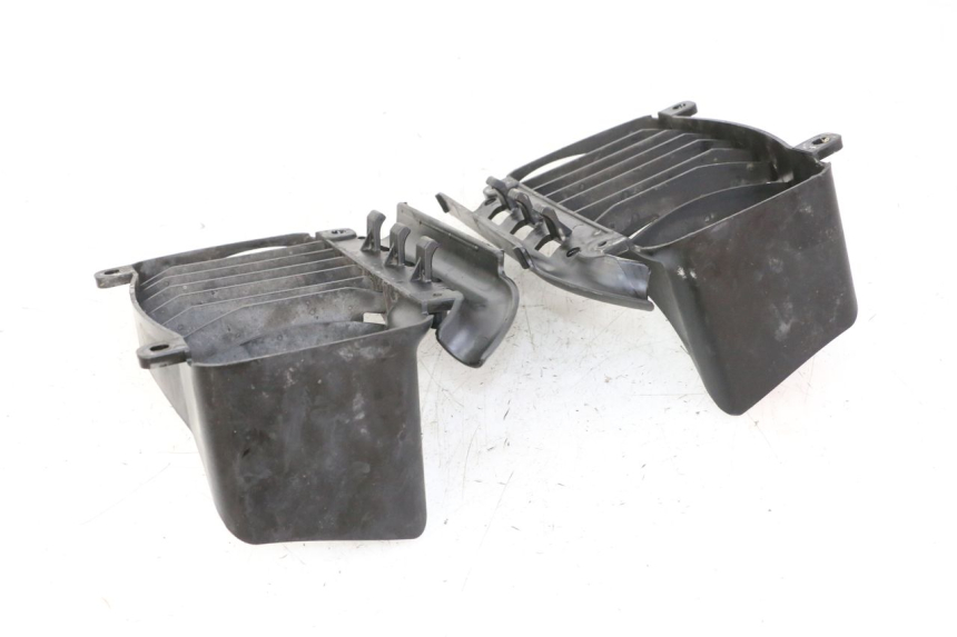 photo de KÃœHLER VERKLEIDUNG PIAGGIO VESPA GRANTURISMO 200 (2004 - 2005) - Detailansicht des Bauteils