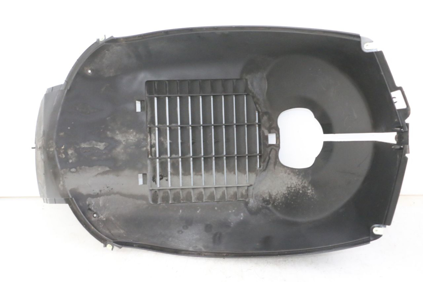 photo de KÜHLERGRILL PEUGEOT SATELIS COMPRESSOR K15 125 (2006 - 2009) - Hauptansicht