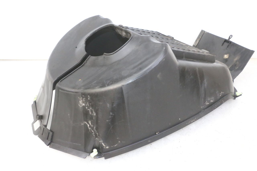 photo de KÜHLERGRILL PEUGEOT SATELIS COMPRESSOR K15 125 (2006 - 2009) - Alternative Perspektive