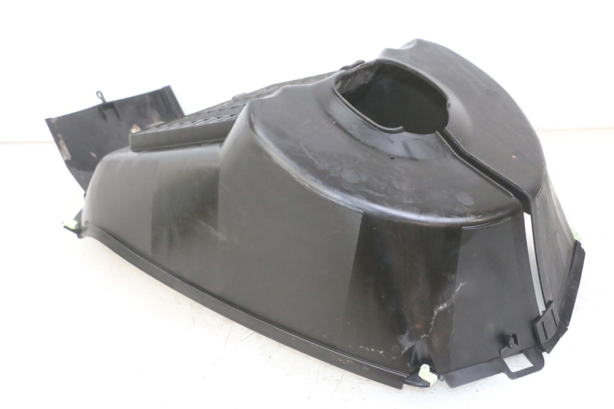 photo de KÜHLERGRILL PEUGEOT SATELIS COMPRESSOR K15 125 (2006 - 2009) - Technische Nahaufnahme