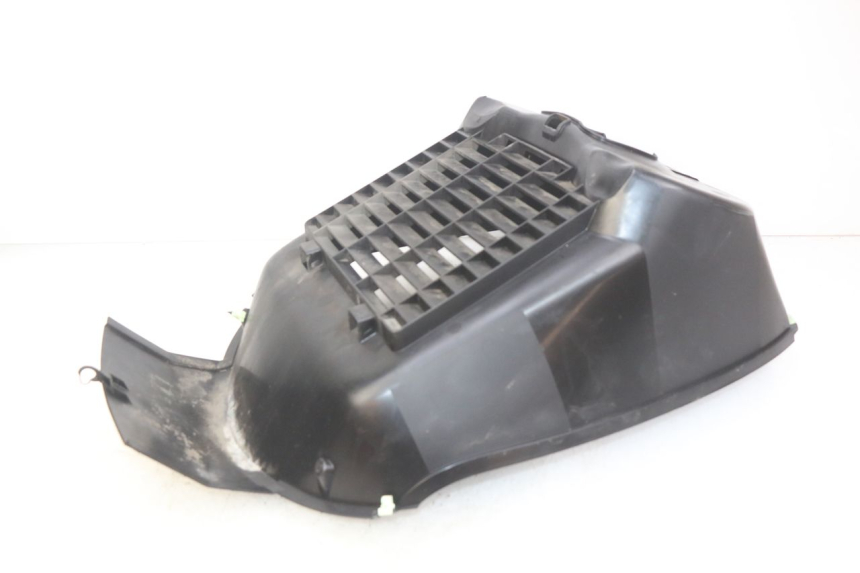 photo de KÜHLERGRILL PEUGEOT SATELIS 125 (2010 - 2012) - Zoom auf Gebrauchszustand