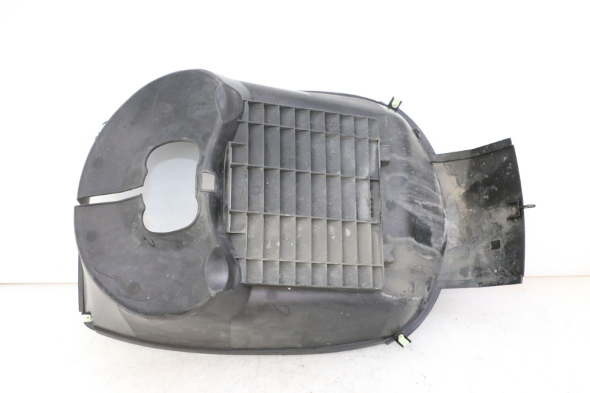 photo de KÃœHLER VERKLEIDUNG PEUGEOT SATELIS 250 (2006 - 2012) - Zoom auf Gebrauchszustand