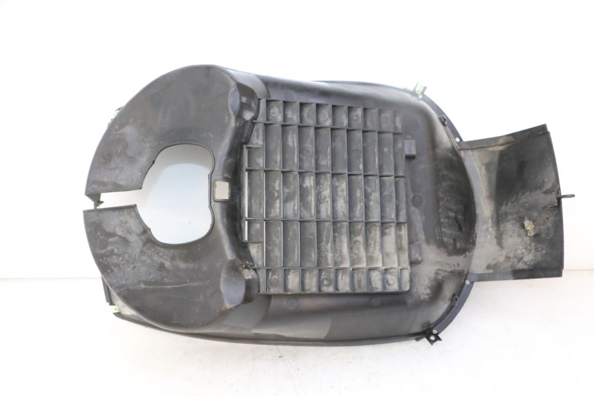 photo de KÃœHLER VERKLEIDUNG PEUGEOT SATELIS 125 (2013 - 2018) - Gesamtansicht des Produkts