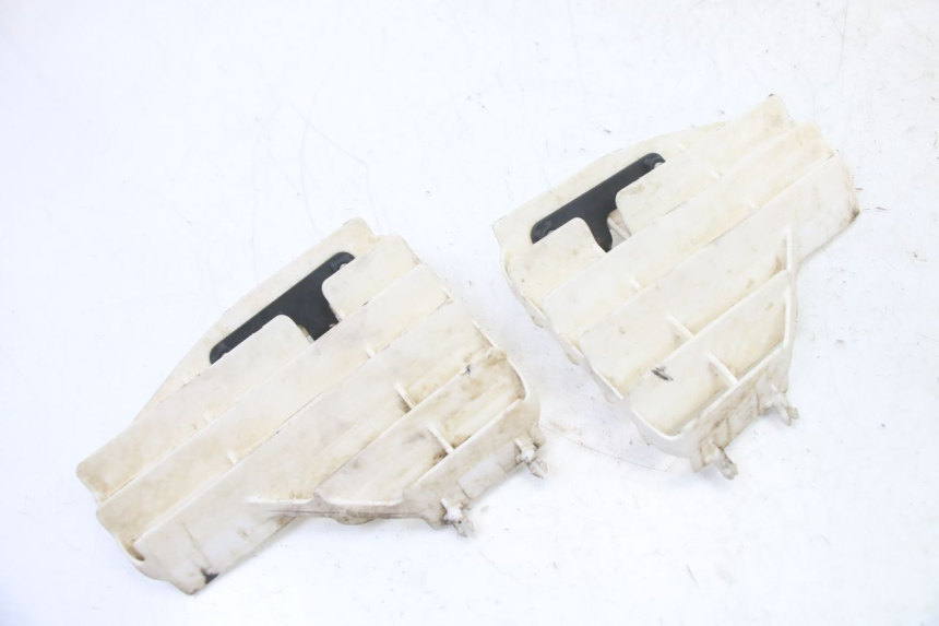 photo de KÃœHLER VERKLEIDUNG SMALL MX THUNDER 250 - Technische Nahaufnahme