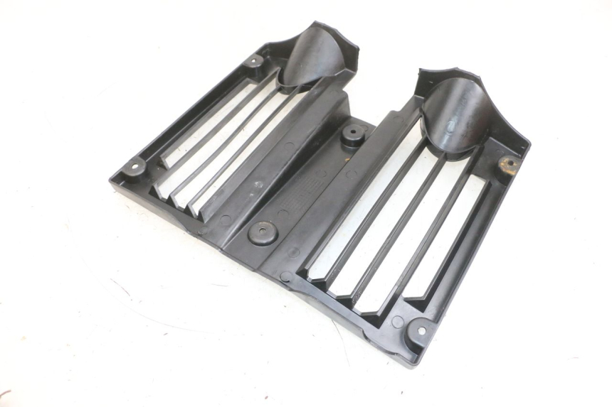 photo de KÃœHLER VERKLEIDUNG KSR TR SM 50 (2015 - 2018) - Detailansicht des Bauteils