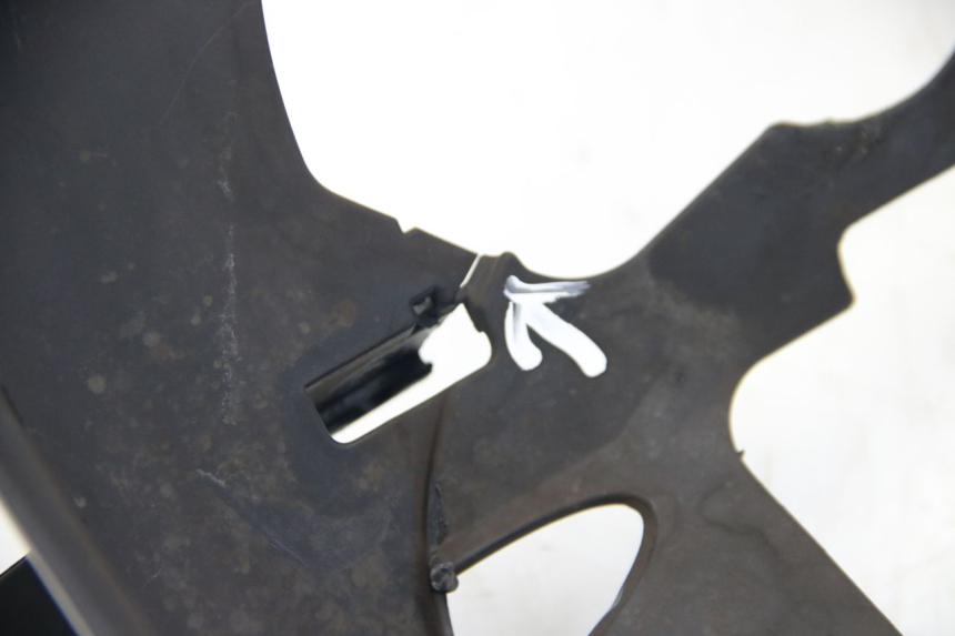 photo de KÜHLERGRILL YAMAHA XMAX X-MAX 125 (2006 - 2009) - Technische Nahaufnahme