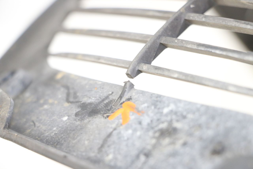 photo de KÜHLERGRILL YAMAHA X-MAX XMAX ABS 250 (2010 - 2014) - Detailansicht des Bauteils