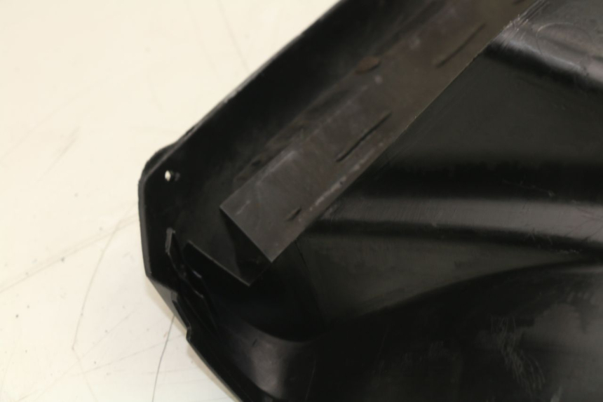 photo de KÃœHLER VERKLEIDUNG YAMAHA YP MAJESTY ABS 400 (2007 - 2009) - Zoom auf Gebrauchszustand