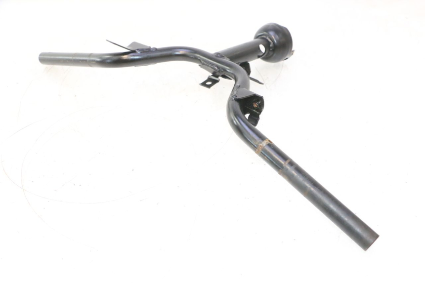photo de LENKER PEUGEOT KISBEE 4T 50 (2023 - 2026) - Details der Befestigungspunkte