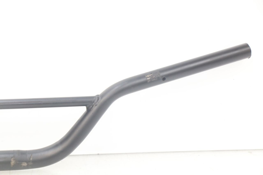 photo de LENKER APOLLO RFZ 150 - Details der Befestigungspunkte