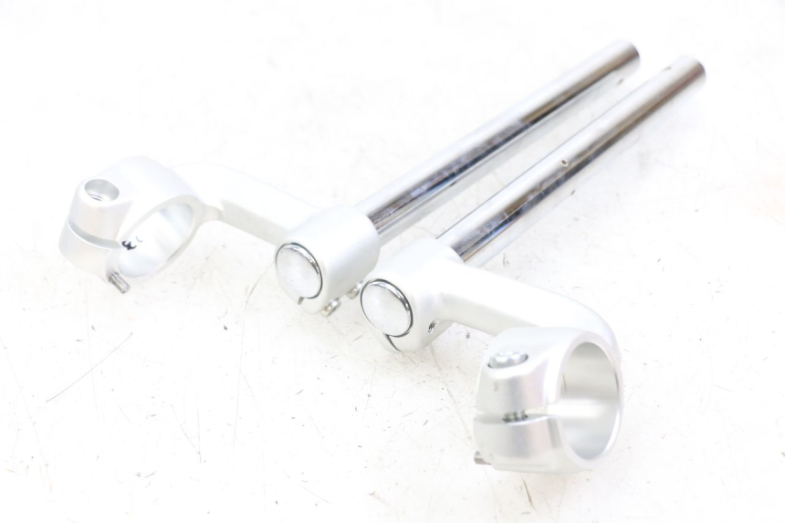 photo de LENKER ROYAL ENFIELD CONTINENTAL GT 650 (2019 - 2024) - Alternative Perspektive