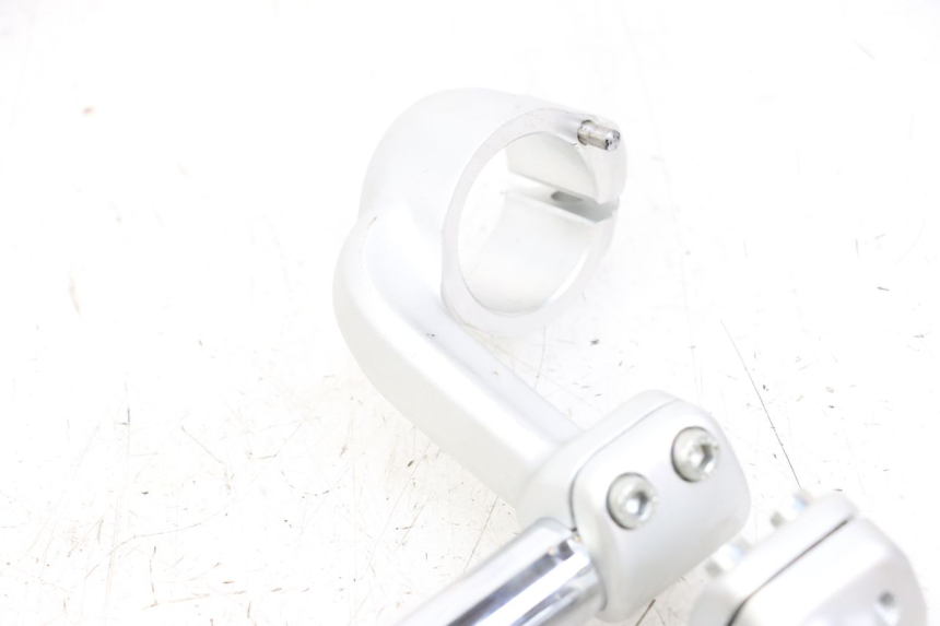 photo de LENKER ROYAL ENFIELD CONTINENTAL GT 650 (2019 - 2024) - Technische Nahaufnahme