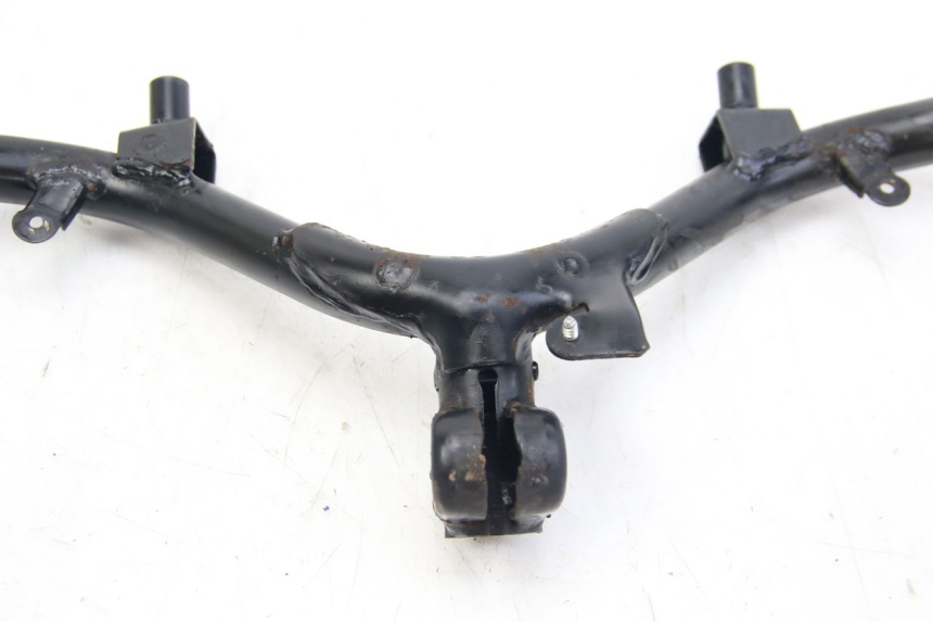 photo de LENKER APRILIA SCARABEO 4T 50 (2009 - 2017) - Details der Befestigungspunkte