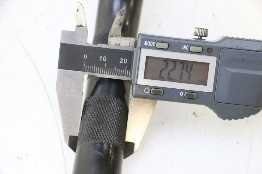 photo de LENKER CAN-AM SPYDER RS 1000 (2008 - 2012) - Detailansicht des Bauteils