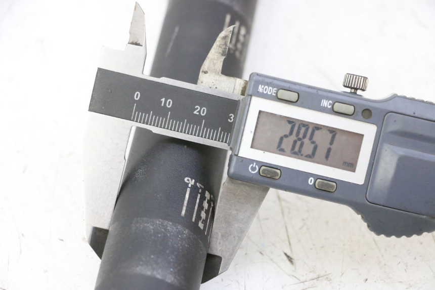 photo de LENKER YAMAHA YZF YZ-F 450 (2014 - 2016) - Detailansicht des Bauteils