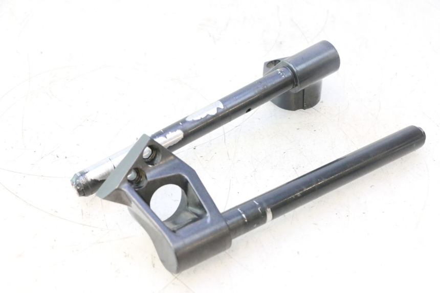 photo de LENKER KAWASAKI ZZR 600 (1995 - 2004) - Technische Nahaufnahme