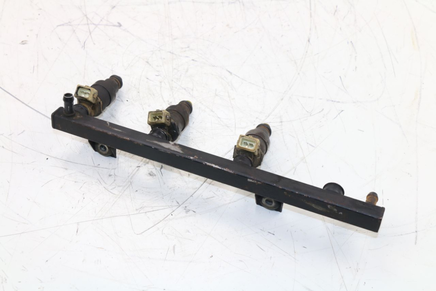 photo de EINSPRITZDüSE BMW K100 1000 (1982 - 1990) - Detailansicht des Bauteils