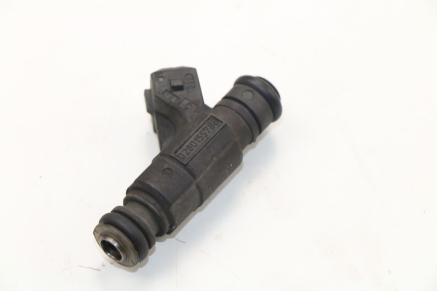 photo de EINSPRITZVENTILE BMW R GS 1150 (1999 - 2004) - Technische Nahaufnahme