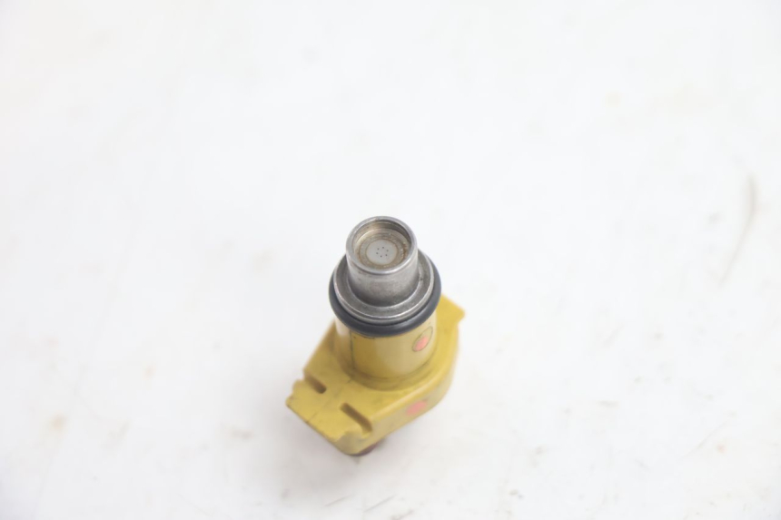 photo de EINSPRITZDüSE YAMAHA BW'S BWS 125 (2010 - 2013) - Technische Nahaufnahme