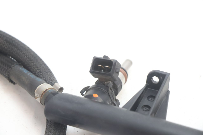 photo de EINSPRITZVENTILE BMW C SPORT 650 (2015 - 2021) - Technische Nahaufnahme