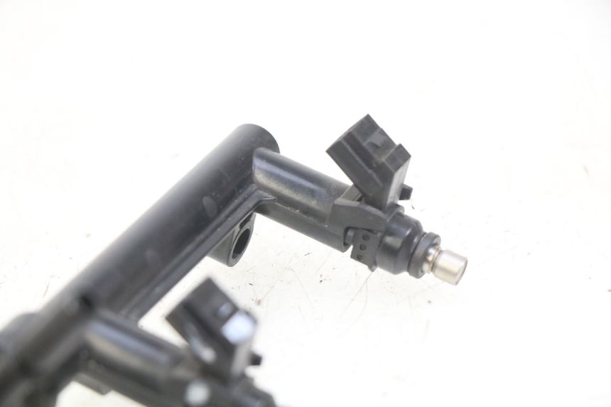 photo de EINSPRITZDüSE HONDA CB R 1000 (2018 - 2023) - Alternative Perspektive