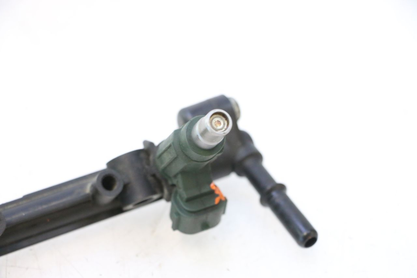 photo de EINSPRITZVENTILE KAWASAKI ER-6 ER6 N 650 (2005 - 2009) - Technische Nahaufnahme